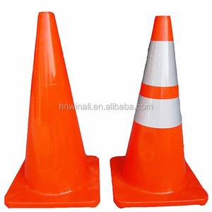 Yansıtıcı levha plastik yol inşaat ekipmanları üçgen kozalaklar - Product Image 1