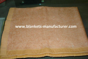 Manta térmica resistente de algodón 100%, diseño de tejido de gofres sin enganches para uso doméstico y de viaje en invierno - Product Image 3