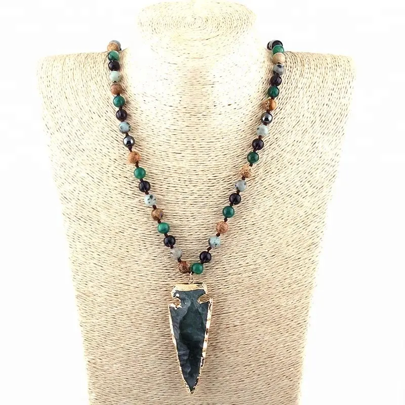 Mode Frauen Naturstein Bild Jaspis Magnet perlen Geknotete Halskette Grüner Pfeil Anhänger Halskette