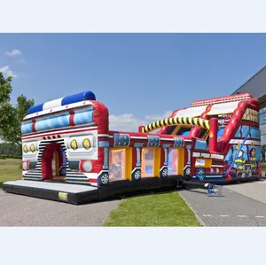 Gran carrera de obstáculos de camión de bomberos inflable con tobogán/tobogán de carrera de obstáculos inflable de dos partes