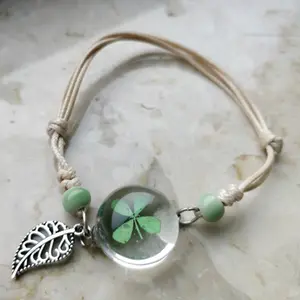 Bracelet en cuir à multicouche pour femmes, chaîne avec pendentif en boule de verre cristal de haute qualité, porte-bonheur, feuille, trèfle à fleur, mignon