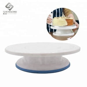 Hot selling baking cake stand decorating tools plastic Cake turntable with color box package