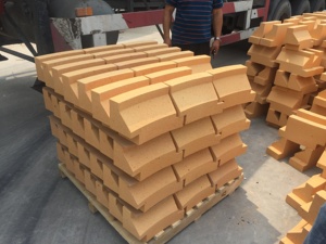 Briques en alumine haute teneur SK32 SK 34 de Chine pour <span class=keywords><strong>four</strong></span> à pizza Bertello Nos portes - Product Image 5