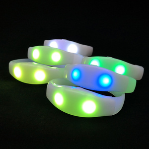 Pulsera LED De silicona para eventos, suministros De fiesta, regalo, novedad - Product Image 5