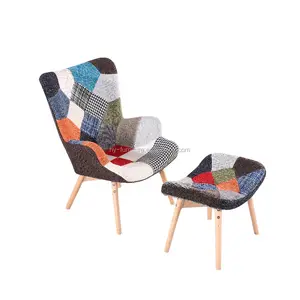 Cadeiras de patchwork de design orgânico moderno e ottomans para venda