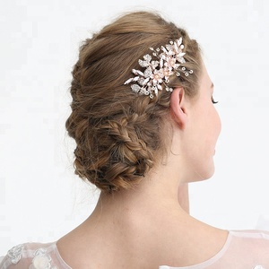 Vintage oro rosa di cristallo <span class=keywords><strong>per</strong></span> capelli da sposa pettini <span class=keywords><strong>per</strong></span> capelli di perle <span class=keywords><strong>accessori</strong></span> <span class=keywords><strong>per</strong></span> <span class=keywords><strong>damigelle</strong></span> e abito da sposa da donna - Product Image 5