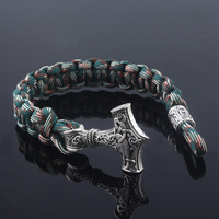 Bracelet en paracorde camouflage militaire avec pendentif marteau de Thor et runes vikings