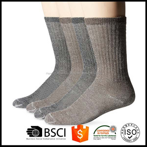 Los hombres Al Aire Libre Trail Calcetín De <span class=keywords><strong>Lana</strong></span> Merino Mezcla Surtido Paquete - Product Image 1