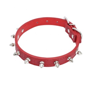 <span class=keywords><strong>Collar</strong></span> de cuero con tachuelas afiladas para mascotas, <span class=keywords><strong>Collar</strong></span> ajustable duradero para caminar, proveedor de mascotas - Product Image 2