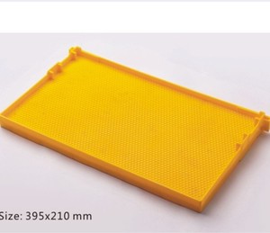 Hot Sale Plastic Bee Hive Frame With Comb Foundation Beekeeping Equipment EUR Style