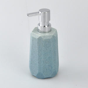 Juego de accesorios de baño de poliresina de color azul de diseño hexagonal - Product Image 3