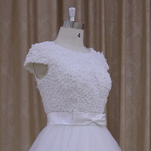 DH003 <span class=keywords><strong>manga</strong></span> corta 3d flor con perlas vestido de huésped de <span class=keywords><strong>la</strong></span> boda vestido del bebé imágenes - Product Image 4