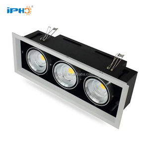 5 años de garantía CRI80 <span class=keywords><strong>30W</strong></span> Triple cabezas Techo <span class=keywords><strong>Downlight</strong></span> Cob <span class=keywords><strong>Led</strong></span> Grille Spot Light - Product Image 4