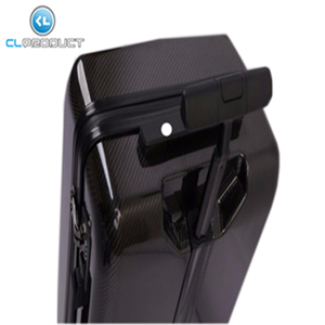 Maleta de Viaje Ligera de Fibra de Carbono de Lujo - Product Image 2