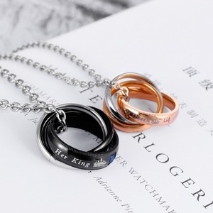 Collana con Ciondolo 'His Queen Her King' per Coppie, Catena in Acciaio Inossidabile con Zirconi, Regalo per Matrimonio - Product Image 5