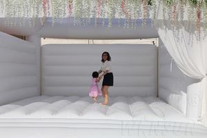 Thương Mại <span class=keywords><strong>Inflatable</strong></span> Wedding Carousel <span class=keywords><strong>Bouncy</strong></span> Castle <span class=keywords><strong>Inflatable</strong></span> Trắng Jumping Castle Wedding Thoát Nhà Để Bán - Product Image 6