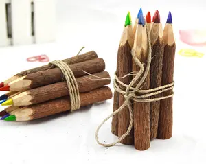 木制工艺品蜡笔笔和铅笔套