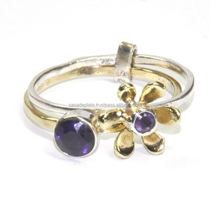 Piedra preciosa de iolita redonda facetada. Anillo de diseñador de Plata de Ley 925 Joyería fina de estilo clásico para regalo de fiesta de compromiso de boda - Product Image 1