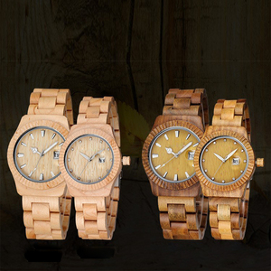 Pleine matériau <span class=keywords><strong>naturel</strong></span> date montre avec montre en <span class=keywords><strong>bois</strong></span> cas et bande de <span class=keywords><strong>bois</strong></span> - Product Image 2