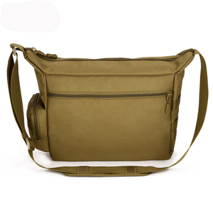 Bolso de hombro táctico para <span class=keywords><strong>hombre</strong></span>, bolsa de hombro táctica de <span class=keywords><strong>camuflaje</strong></span>, resistente al agua, con correa única, para viaje al aire libre, OEM - Product Image 3