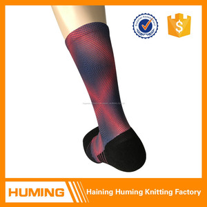 De alto rendimiento de lujo calcetines de compresión de amortiguación para terneros - Product Image 6