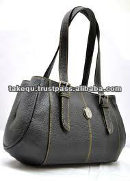 Ladies Genuine <b>Leather</b> <b>Handbag</b> with Ins Style Featuring <b>Real</b> <b>Leather</b> Lining - Product Image 1