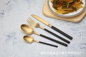 Bộ Dụng Cụ Dẹt Bằng Thép Không Gỉ Mạ Titan Mạ Vàng Sang Trọng Nĩa Muỗng Dao - Product Image 3