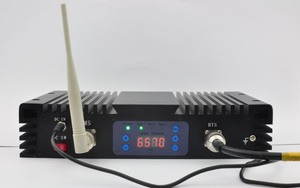 2/3/4G <span class=keywords><strong>señal</strong></span> repetidor tri-banda amplificador <span class=keywords><strong>de</strong></span> señal1800-2600 MHz <span class=keywords><strong>receptor</strong></span> <span class=keywords><strong>de</strong></span> la <span class=keywords><strong>señal</strong></span> del teléfono <span class=keywords><strong>celular</strong></span>/Repetidor/refuerzo - Product Image 4