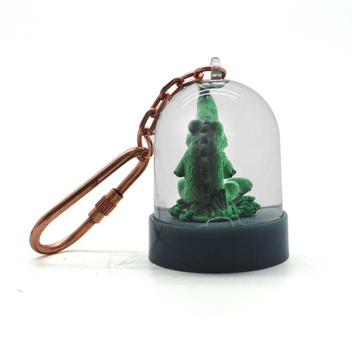 Plastic Custom Diy Globe Keychain With Blowing Snow Custom Resin Craft Keychain Pendant Loastic Snow Globe