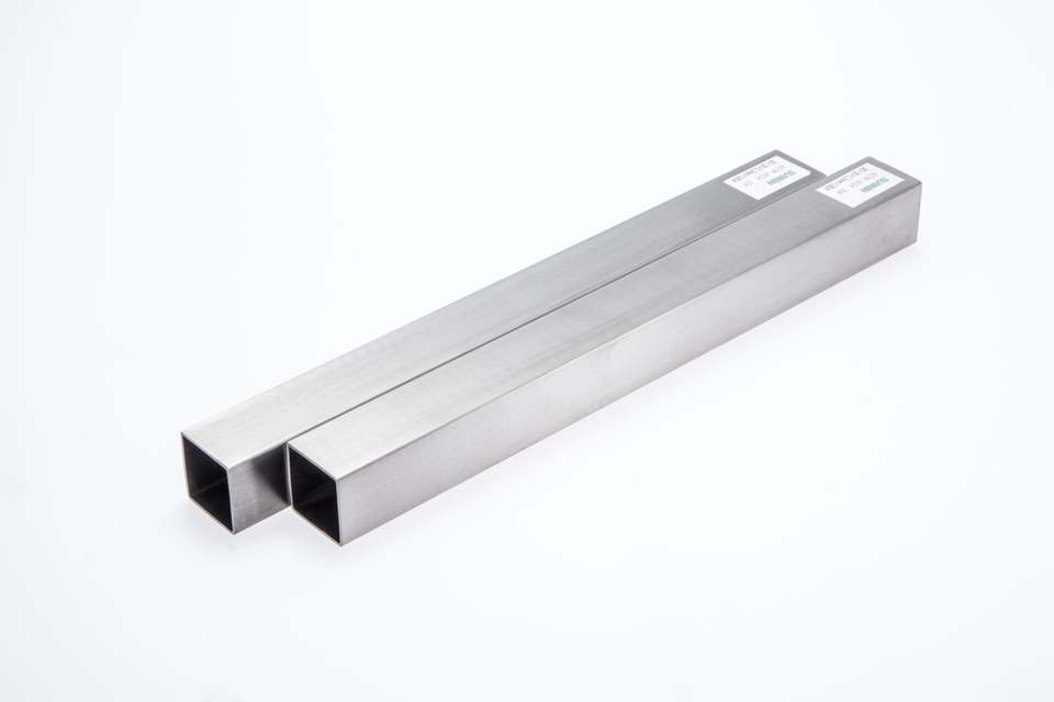 Kitchen utensils with 440C stainless steel square pipe