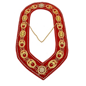 Collar de Cadena Masónica con Respaldo Rojo para Tienda Mayorista - Product Image 3