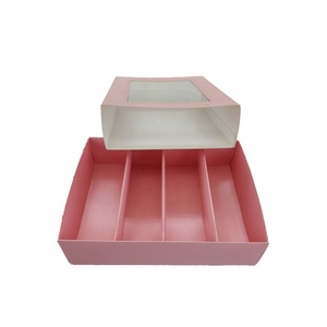 Boîtes à macarons roses pliables sur mesure avec fenêtre transparente, rabat festonné, pelliculage mat, recyclables pour sushis et autres aliments - Product Image 4
