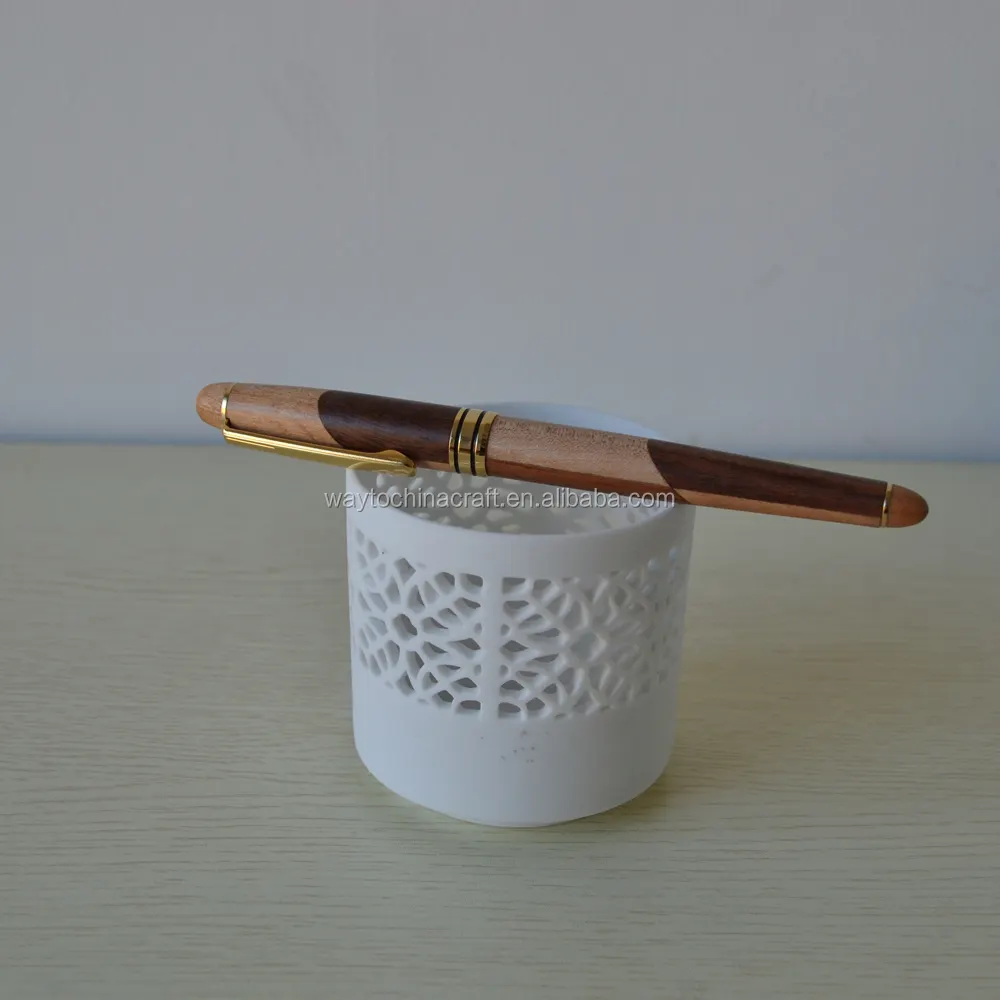 combined wood pens with stable fine quality