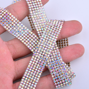 5 Yard Hotfix Kristal AB Berlian Imitasi Rantai Pita Kaca Kristal Kain Trim Strass <span class=keywords><strong>Mesh</strong></span> Pengikat Batu Applique untuk Gaun Kerajinan
