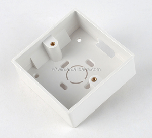 Scatola di Montaggio a Parete Universale Bianca 86 per Interruttori e Prese, Scatola per Montaggio Lampade e Luci per Scale - Product Image 6