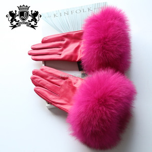 Sexy femmes portant la mode chaude <span class=keywords><strong>rose</strong></span> d'hiver de fourrure de renard brassard en <span class=keywords><strong>cuir</strong></span> en peau de mouton gants - Product Image 3