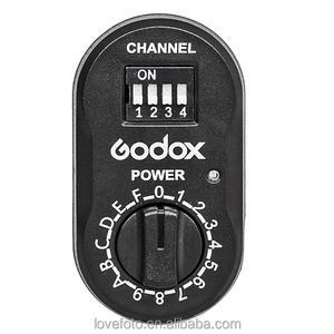 2x Godox DE300 <strong>Studio</strong> <strong>Flash</strong> + 60x90cm Softbox + FT-16 Trigger + <strong>Light</strong> Stand Kit