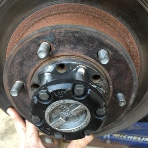 Trung Quốc Nhà Sản Xuất 43530-60042 Front Miễn Phí Khóa Bánh Xe Trung Tâm - Product Image 5