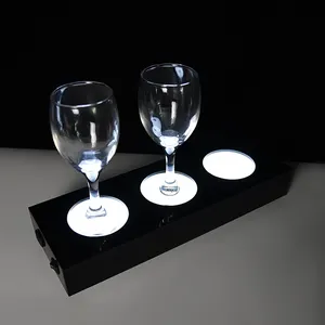 Promozionali Personalizzati di Plastica led liquore bottiglia di Acqua Bottiglia glorificatore Display Stand Rack