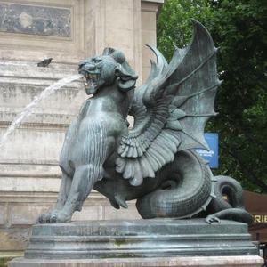 Statua da Giardino di Leone Alato in Bronzo Antico, Scultura Animale in Metallo per Esterni, Tecnica di Fusione Disponibile per la Vendita - Product Image 2