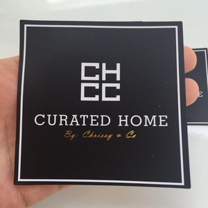 Tem nhãn tùy chỉnh hình tròn vuông, ép kim vàng, nhãn đen với bề mặt mờ - Product Image 3