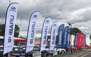 Pdyear Bán Buôn Tùy Chỉnh In Ngoài Trời Sự Kiện Quảng Cáo Bali Rung Động Swooper <span class=keywords><strong>Bow</strong></span> Sail Bãi Biển Bay Teardrop Lông Cờ <span class=keywords><strong>Banner</strong></span> - Product Image 4