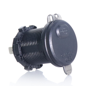 Bộ sạc xe hơi loại C + PD chống nước Kewig Sạc nhanh Freproof PC USB Ổ cắm điện có chức năng giám sát điện áp cho xe thuyền xe buýt - Product Image 5