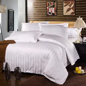 Koleksi Hotel 50% Katun 50% Poliester Hotel Set Tempat Tidur 200TC Penutup Duvet Garis-garis untuk Grosir