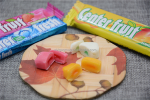 Delicioso sándwich de frutas sabor líquido lleno de goma (centro-fruta) dulces - Product Image 5