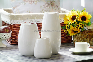 Best Selling Modern Ceramic <strong>Vases</strong> <strong>3</strong> <strong>Sets</strong> Wholesale Customizable Size and Shape for Tabletop Use - Product Image 2