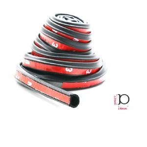 Spugna a celle chiuse D profilo insonorizzato per portiera auto con nastro adesivo - Product Image 1