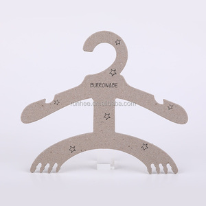 FSC OEM fournisseurs vêtements <span class=keywords><strong>pantalon</strong></span> <span class=keywords><strong>multi</strong></span> fonctionnelle vêtements anti slip papier carton <span class=keywords><strong>cintre</strong></span> pour bébé enfants - Product Image 6
