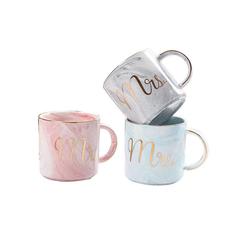 Zogift 14 oz Pour la Mariée et <span class=keywords><strong>le</strong></span> Marié Cadeau De Mariage Café Tasse Mr Mme Couples Camping En Céramique Café Tasse Ensemble - Product Image 1