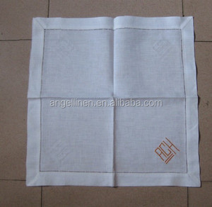<span class=keywords><strong>Serviette</strong></span> <span class=keywords><strong>de</strong></span> <span class=keywords><strong>table</strong></span> blanche <span class=keywords><strong>de</strong></span> <span class=keywords><strong>mariage</strong></span> en coton lin français <span class=keywords><strong>personnalisée</strong></span> <span class=keywords><strong>personnalisée</strong></span> avec monogramme - Product Image 2